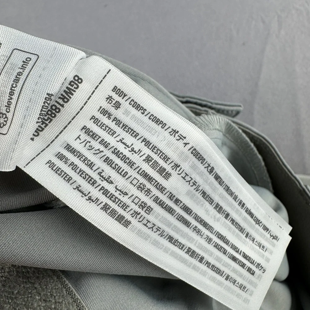 Abercrombie & Fitch Mens Go-To Shorts Gray Technical 7